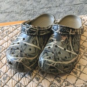 CROCS CAMO
